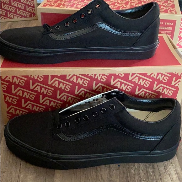 Men’s Old Skool Vans - Picture 3 of 6